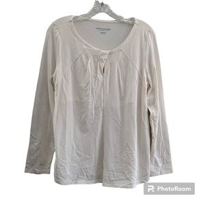 Soft Surroundings Long Sleeve Round Neck with Keyhole Shirt size MP Soft